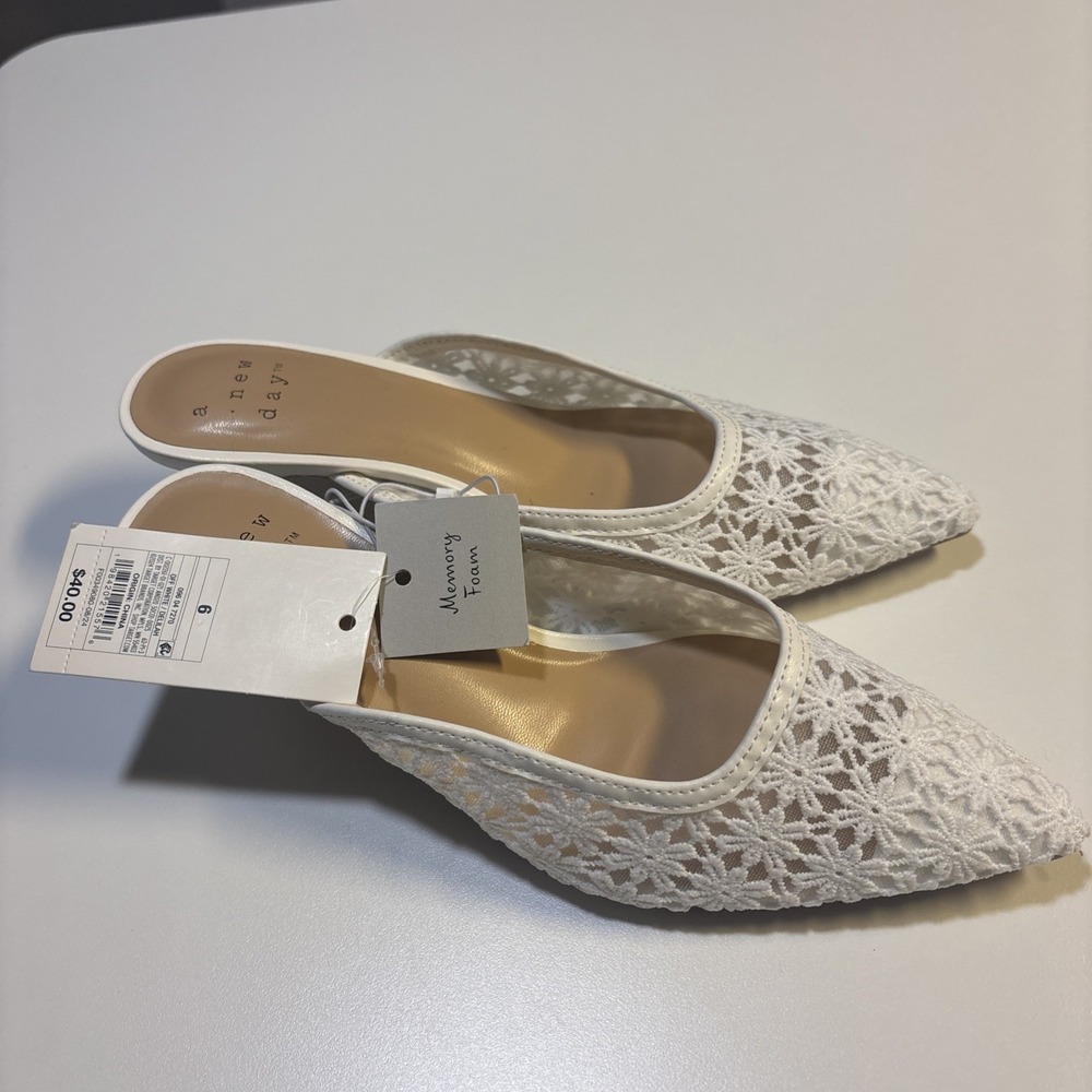 a New Day Womens Delilah Floral Embroidered Mule Heels Off white Size 6